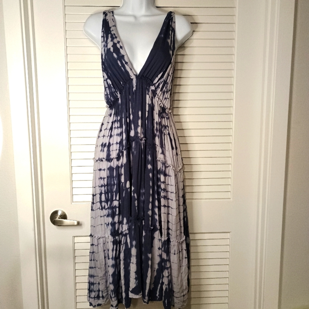Raviva summer dark blue and grey tie dye low cut dress size large